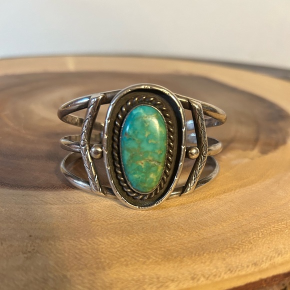 Sterling & Turquoise Lag Zuni Cuff Bracelet - Picture 1 of 10